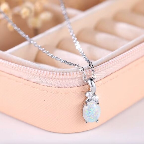 NEW 18k White Gold Opal Necklace Diamond Opal Pendant Necklace - Picture 3 of 7